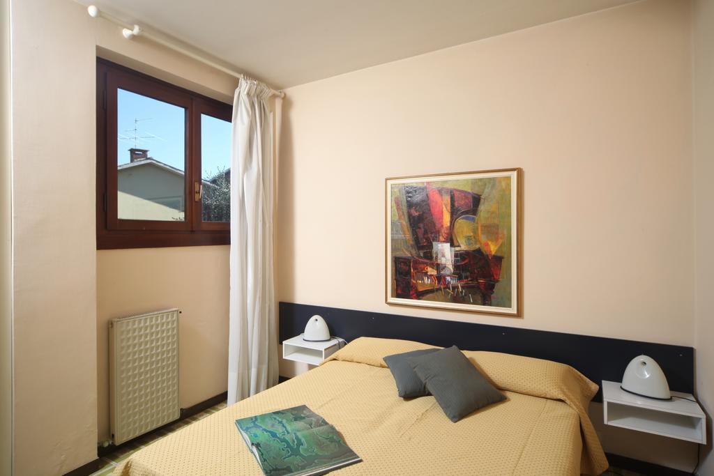 Appartamenti Casetto Bardolino Habitación foto