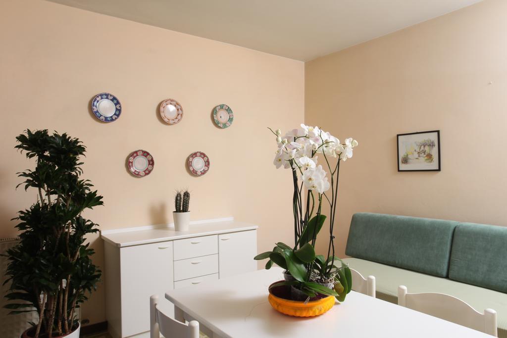 Appartamenti Casetto Bardolino Habitación foto